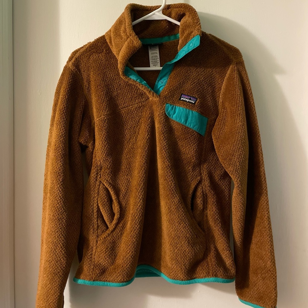 Patagonia, size small, tan/brown